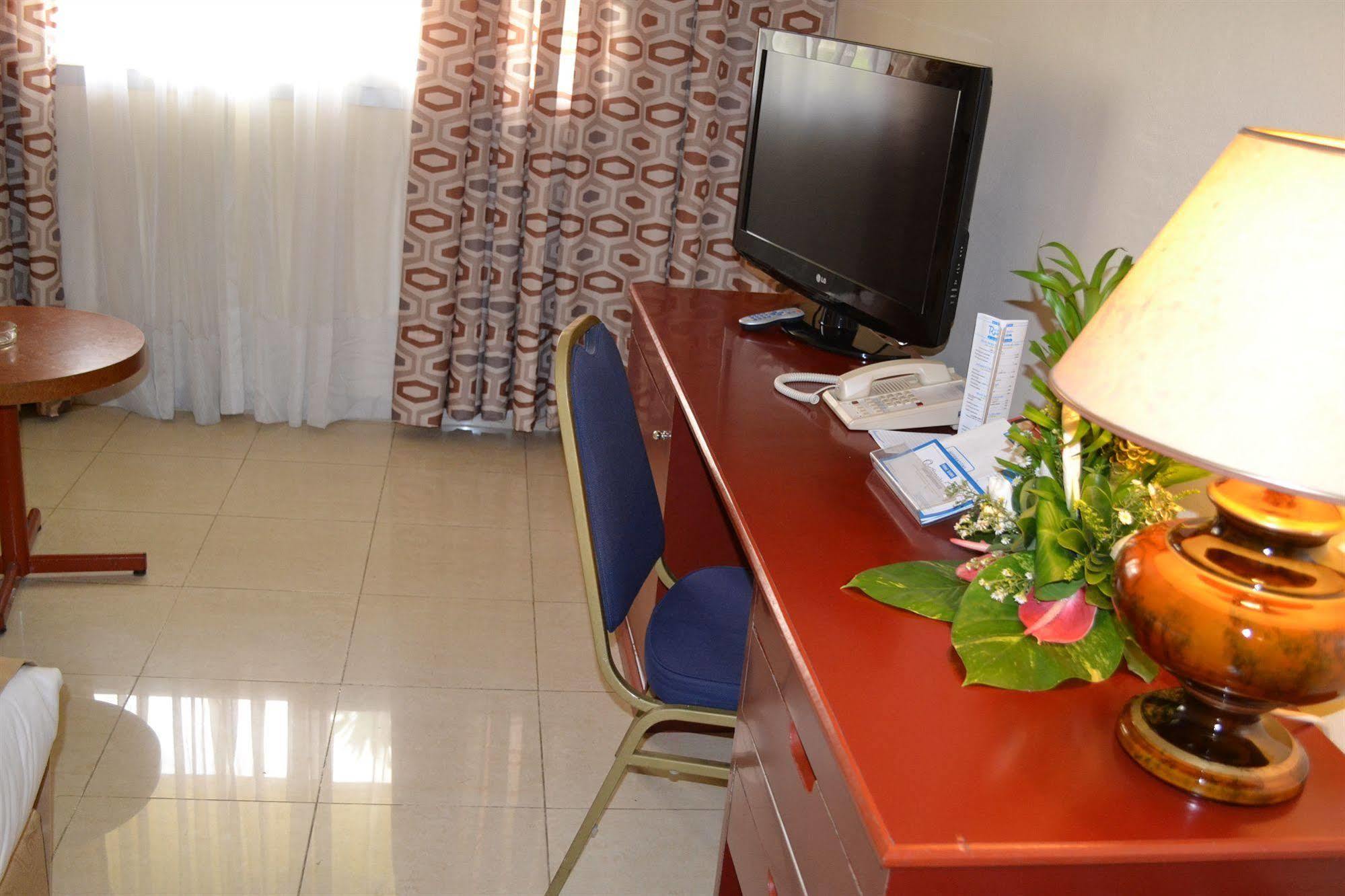 Hotel Sawa دوالا المظهر الخارجي الصورة