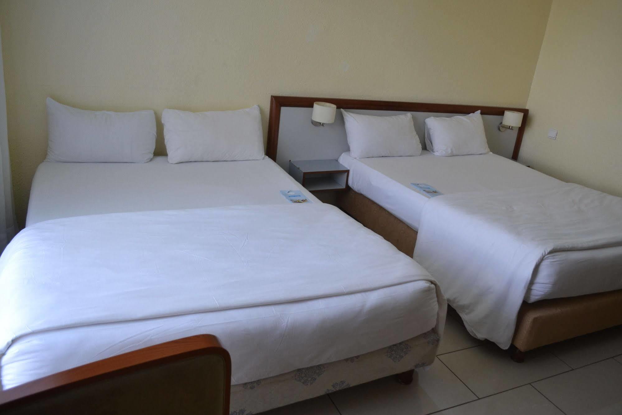 Hotel Sawa دوالا المظهر الخارجي الصورة