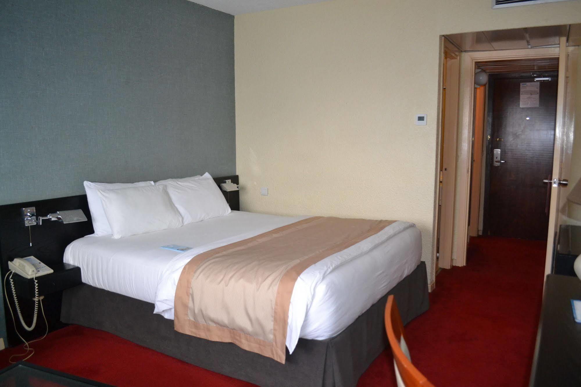 Hotel Sawa دوالا المظهر الخارجي الصورة