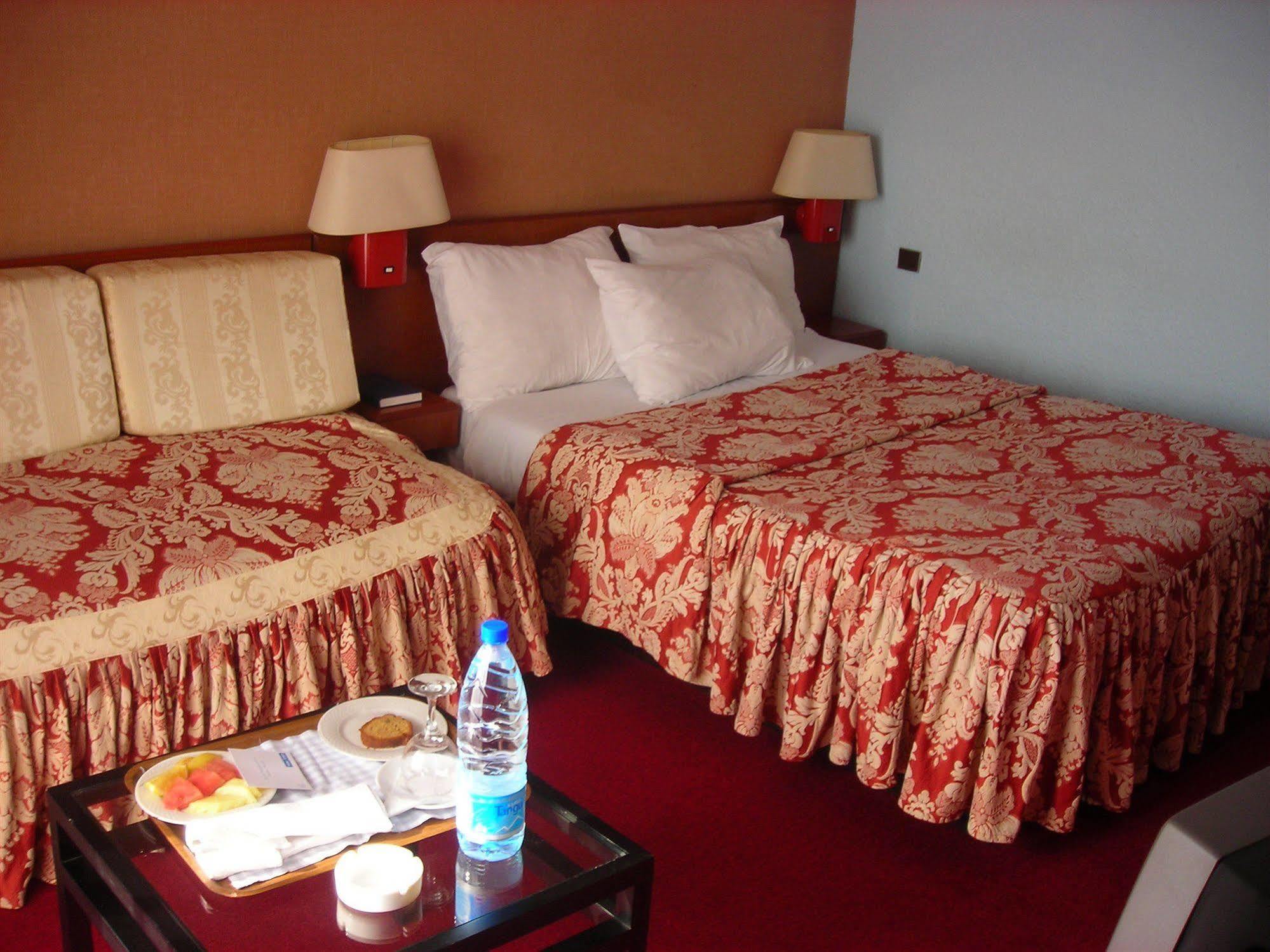 Hotel Sawa دوالا المظهر الخارجي الصورة