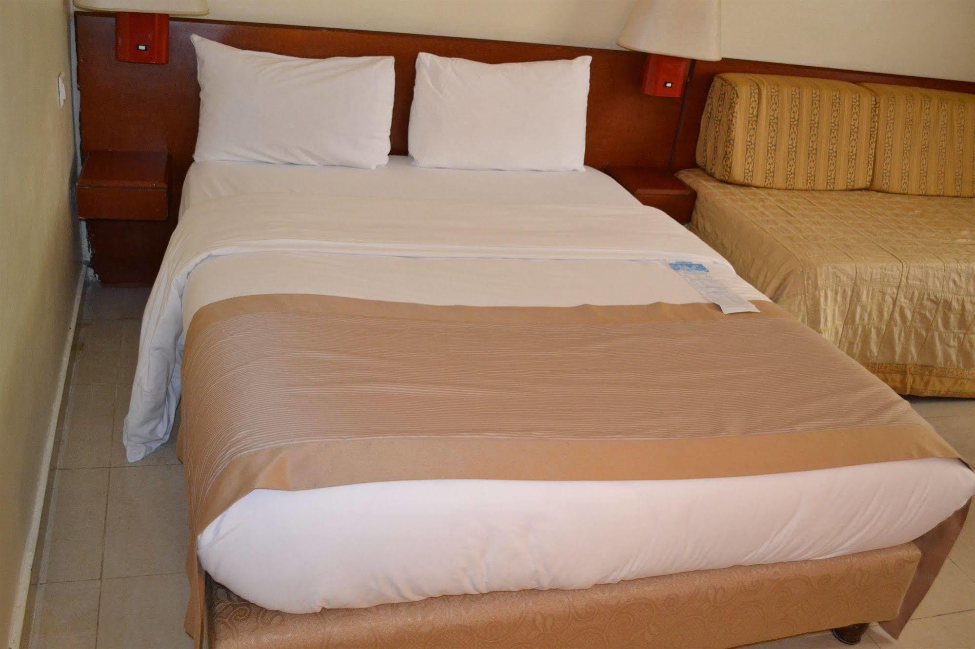 Hotel Sawa دوالا المظهر الخارجي الصورة