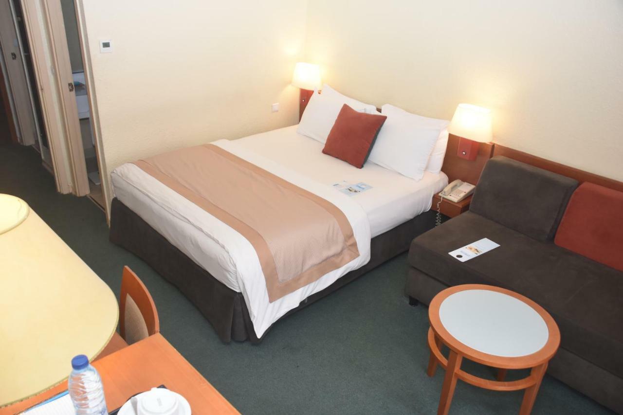 Hotel Sawa دوالا المظهر الخارجي الصورة